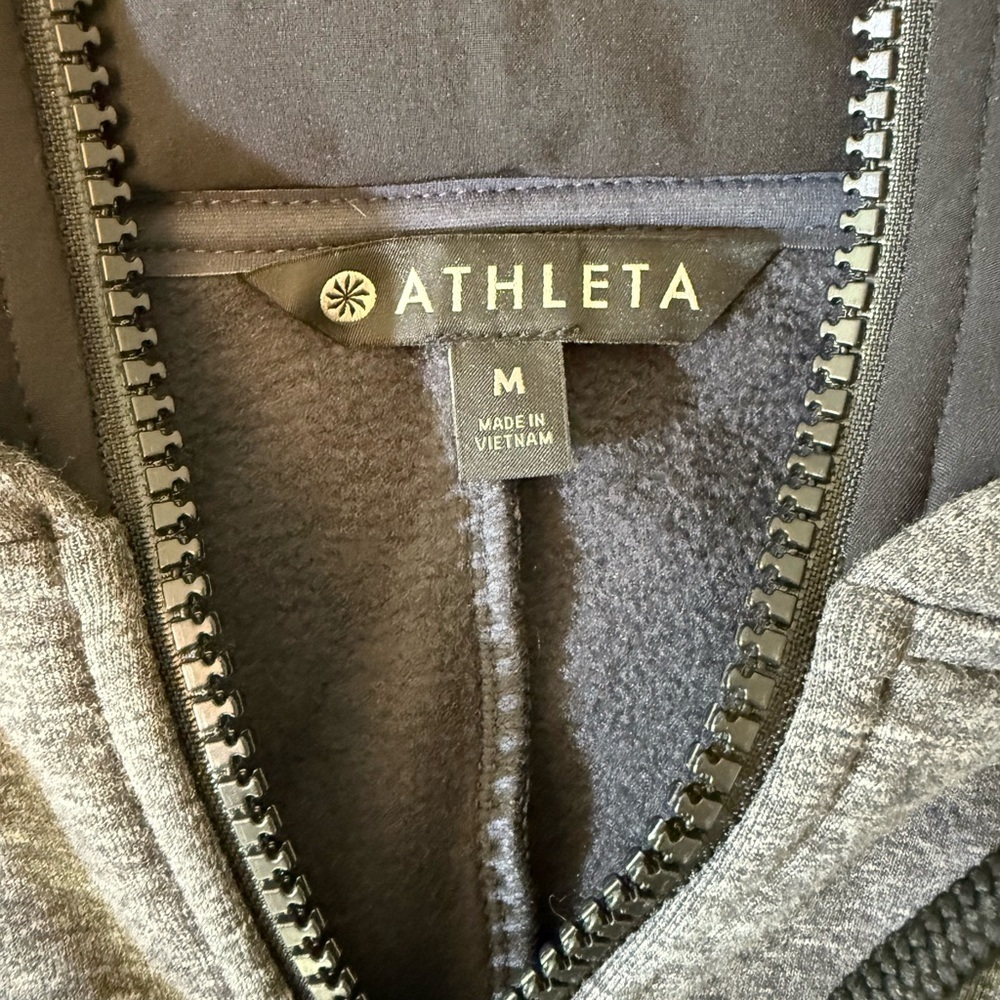 Athleta Victory Long Hoodie Jacket Women Medium Heather Gray Primaloft Full Zip - Picture 8 of 8